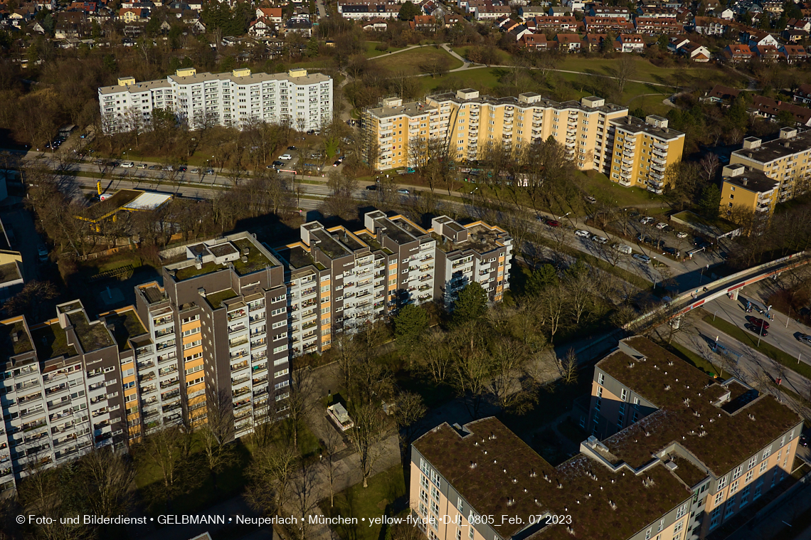 07.02.2023 - Luftbilder vom Marx-Zenrtum und Umgebung in Neuperlach